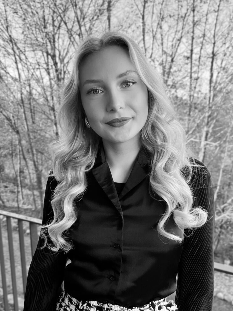 Portrait picture of Hanna Feige, online psychologist (Master of Science)